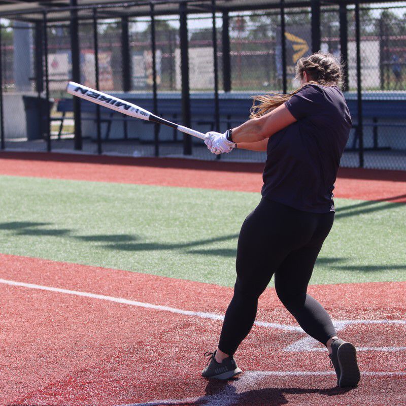 2023 DC-41 Xtreme Supermax USSSA Bat loading=