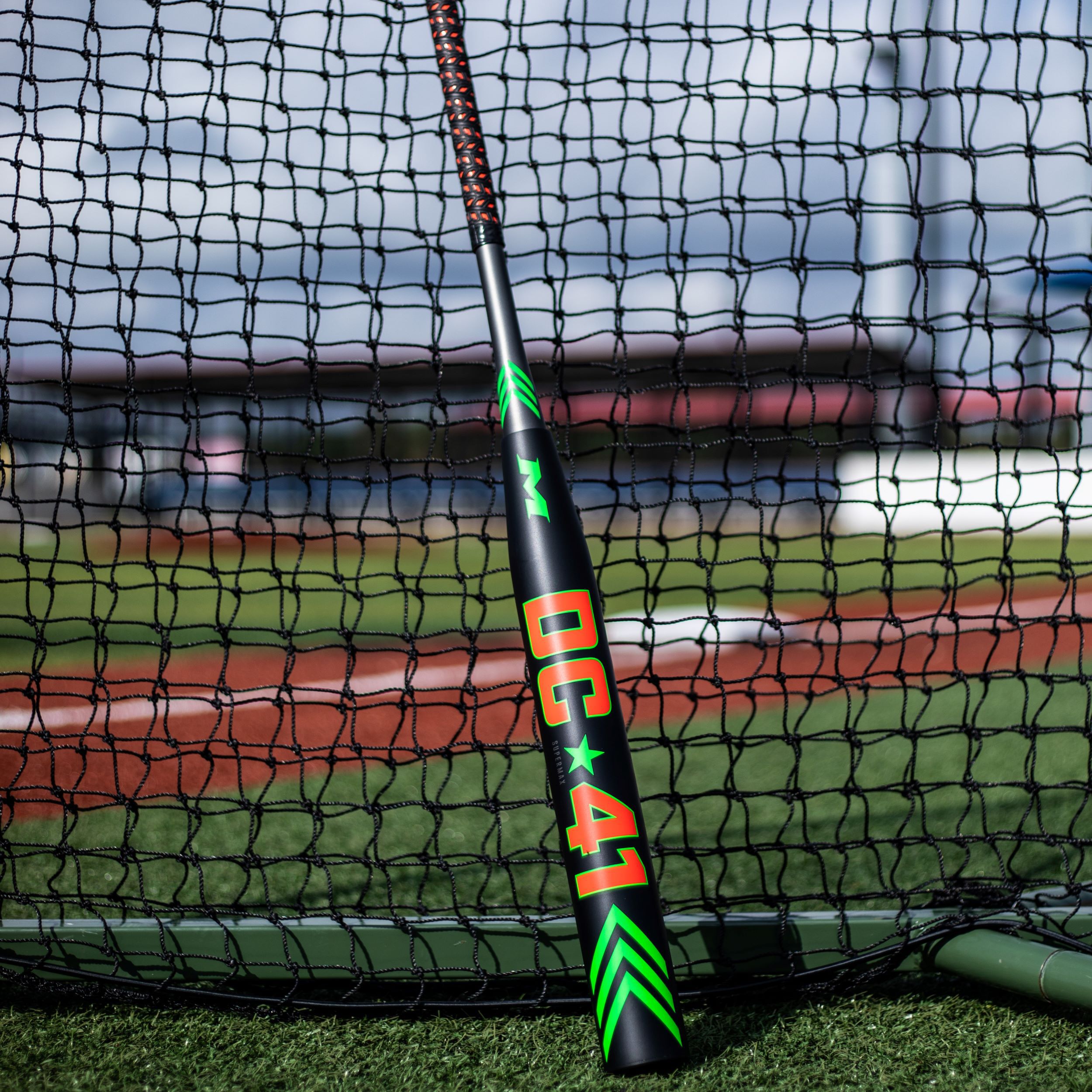 2022 Special Edition DC41 Supermax 14 in Barrel USA Bat | Miken