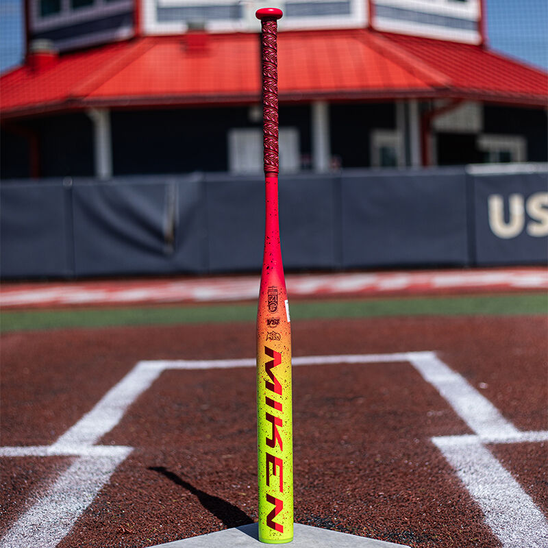 2025 Miken Freak Balanced USSSA 1-Piece Slowpitch Bat