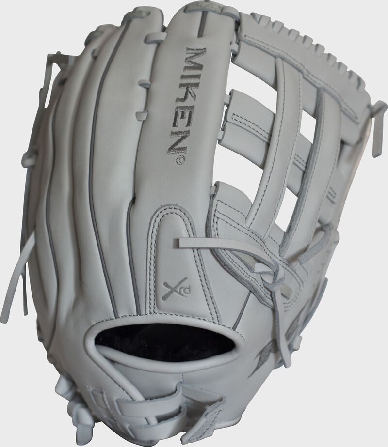 Back of a white Pro Series 13 in slowpitch glove with a pull strap back - SKU: PRO130-WW