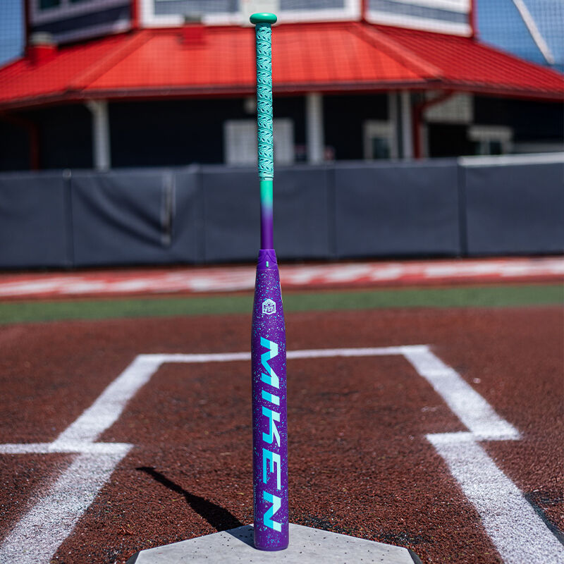 2025 Miken Freak Balanced USA 2-Piece Slowpitch Bat